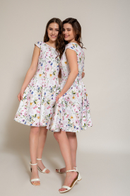 Letní úpletové šaty anemonky (Střih Prostřižený s kolovou sukní, Velikost Šití na míru - příplatek + 300Kč)