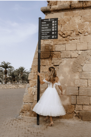 Svatební šaty Dotty puntíkaté midi šaty – zadní pohled