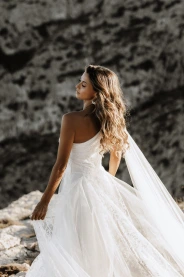 Svatební šaty Vzorkové šaty Elisia – přední pohled