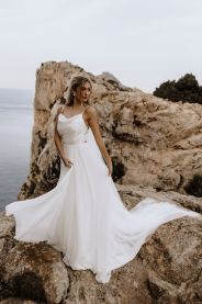 Svatební šaty Vzorkové šaty Lliri – detail modelu