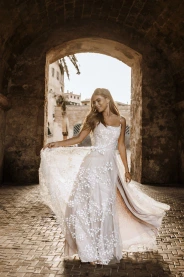 Svatební šaty Vzorkové šaty Rosella – přední pohled