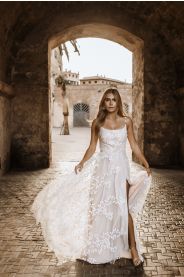 Svatební šaty Vzorkové šaty Rosella – boční pohled