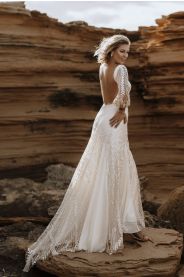 Svatební šaty Vzorkové šaty Salma – přední pohled