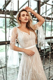 Svatební šaty pro plnoštíhlé Vzorkové šaty Sofia Plus – detail střihu