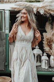 Svatební šaty Vzorkové šaty Davine MiaBella