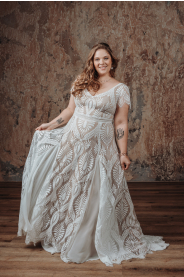 2350 14 krajkove boho saty davine plus