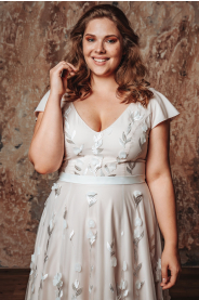 1892 14 kvetinove svatebni saty florance plus