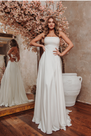 Svatební šaty se šněrováním na zádech