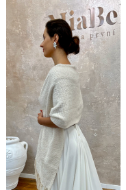 Hřejivá svatební šála – přední pohled