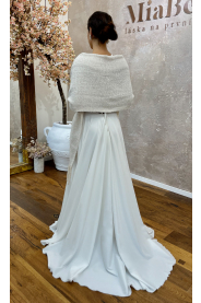 Hřejivá svatební šála – detail modelu