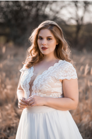 svatebni-saty-krajkove