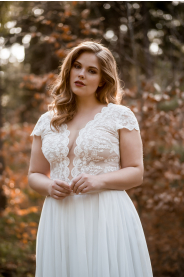 svatebni-saty-krajkove