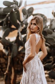 Svatební šaty Aliya – romantický detail