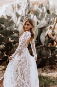 Svatební šaty Aliya – zadní pohled