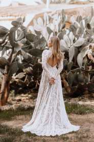 boho svatební šaty