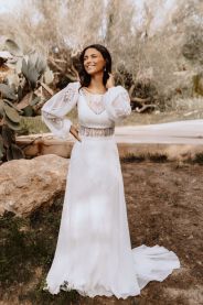 Svatební šaty Amara – romantický detail