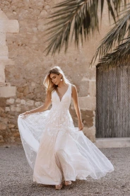 Svatební šaty Grace – silueta modelu