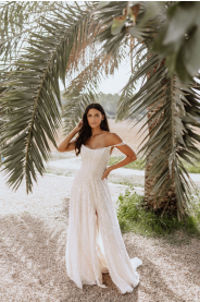 třpytivé svatební šaty