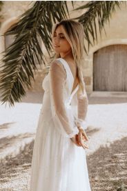 Svatební šaty Noelle – jemný detail