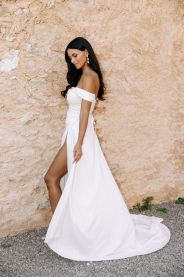 Svatební šaty Anna – na postavě