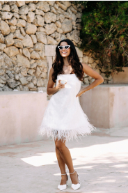 krátké svatební šaty na převlečení