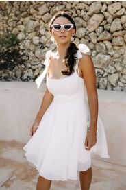 Krátké svatební šaty Giulia Mini – zadní pohled