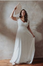 Svatební šaty pro plnoštíhlé Sienna Plus – boční pohled