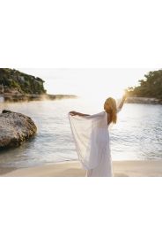 Svatební šaty Inca – čistá silueta