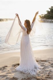 Svatební šaty Inca – na postavě