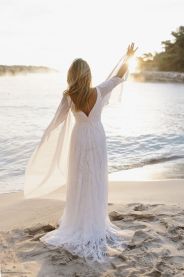 Svatební šaty Inca – detail linie šatů