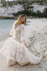 Svatební šaty Alcúdia – zadní pohled