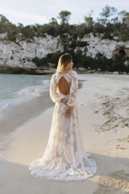 Svatební šaty Alcúdia – jemný detail