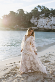 Svatební šaty Alcúdia – romantický detail