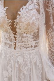 Svatební šaty Calvia – detail materiálu
