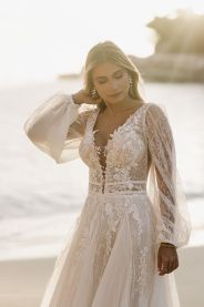 Svatební šaty Calvia – na postavě