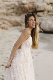 Svatební šaty Nerea – silueta modelu