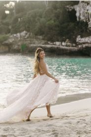 Svatební šaty Nerea – přední pohled