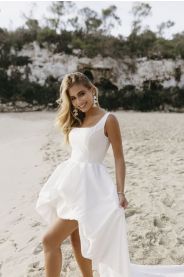 Svatební šaty Sai – romantický detail