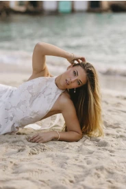 Svatební šaty Ariana – jemný detail