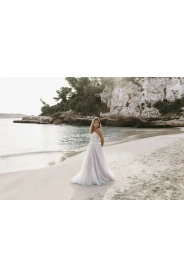 Svatební šaty Vicky – pohled zblízka