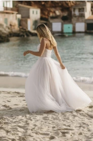 Svatební šaty Vicky – přední pohled