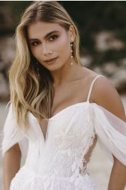 Svatební šaty Leela – přední pohled