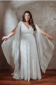 splývavé svatební šaty s dlouhými rukávy