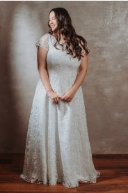 třpytivé svatební šaty