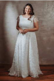 třpytivé svatební šaty