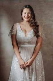 Svatební šaty pro plnoštíhlé Olivia Plus – detail modelu