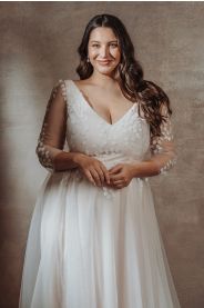 Svatební šaty pro plnoštíhlé Leticia Plus – přední pohled