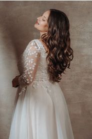 Svatební šaty pro plnoštíhlé Leticia Plus – detail střihu