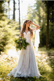 bohémské celokrajkové svatební šaty