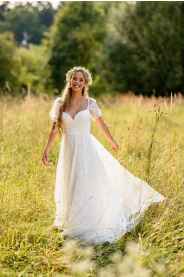 lehounkové krajkové vílí šaty